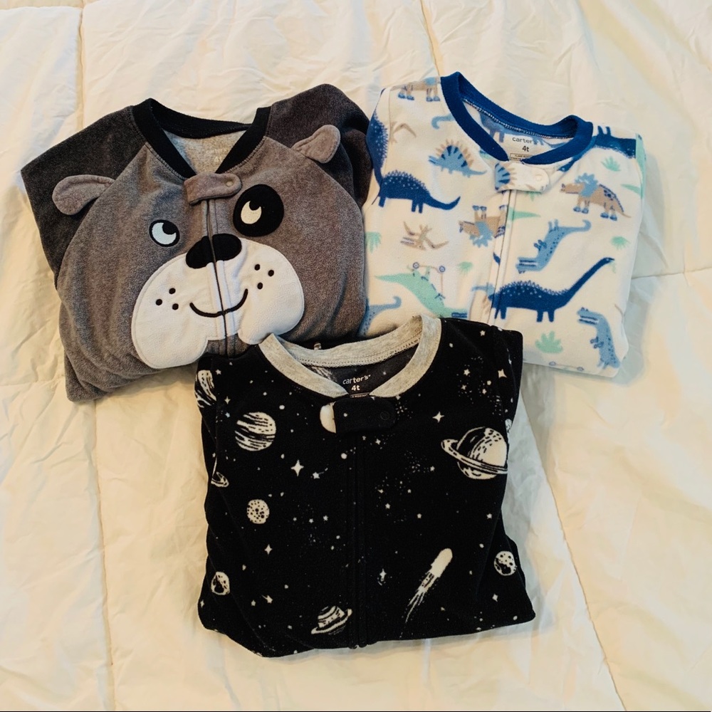 Set of 3 Carter’s pajamas